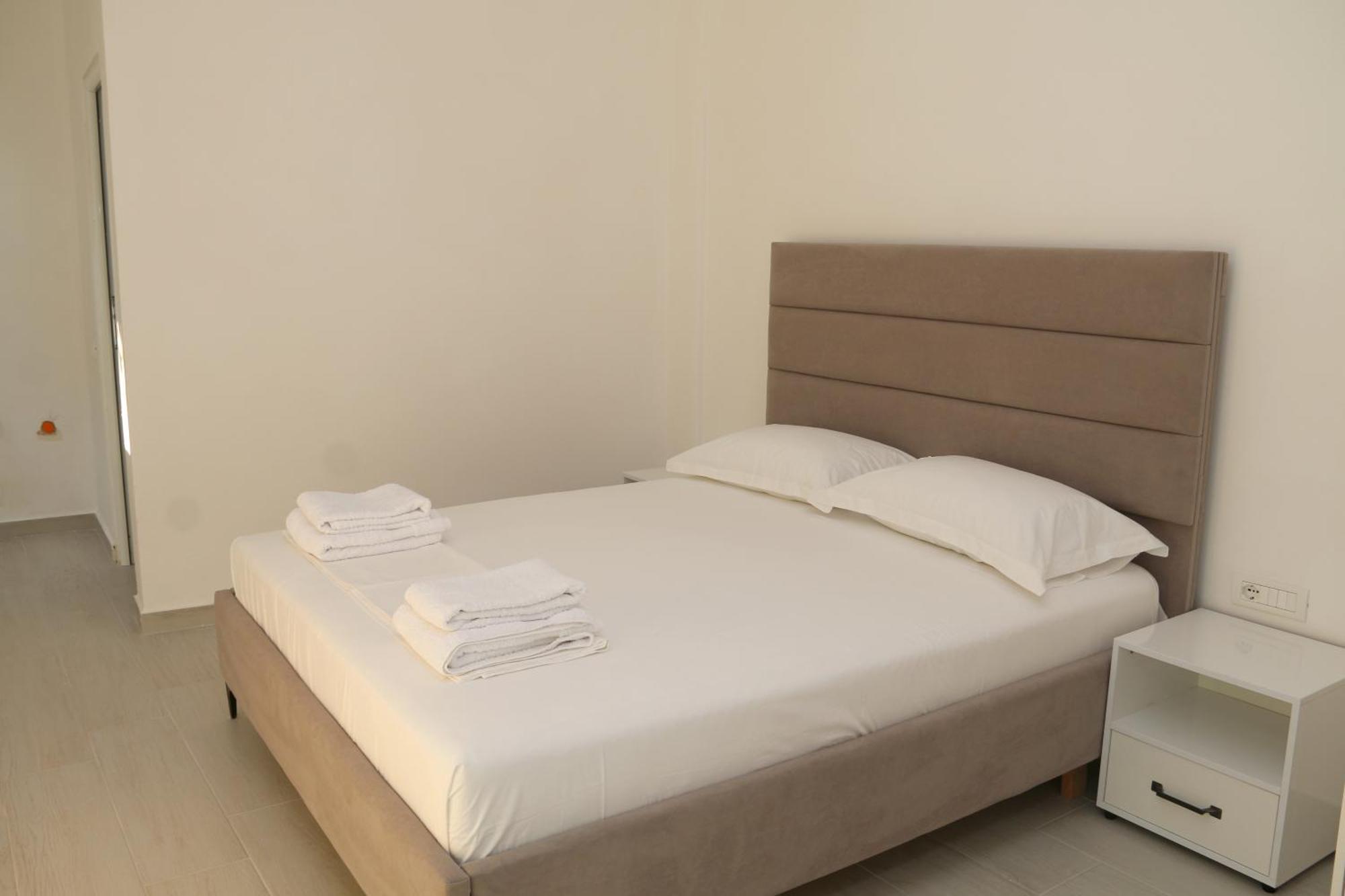 Vila Jovani Sarandë Exterior foto
