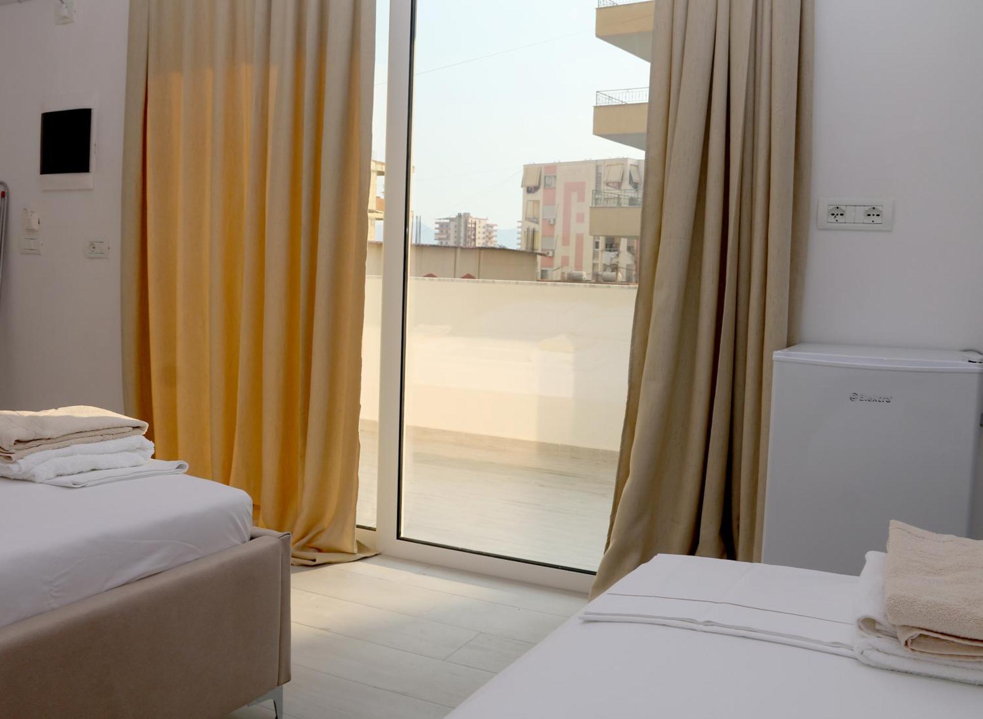 Vila Jovani Sarandë Exterior foto